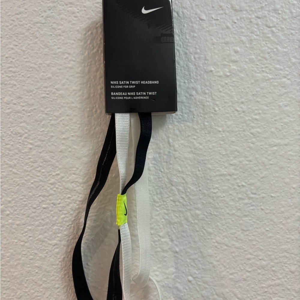 Nike Black/White Dual Headband- New